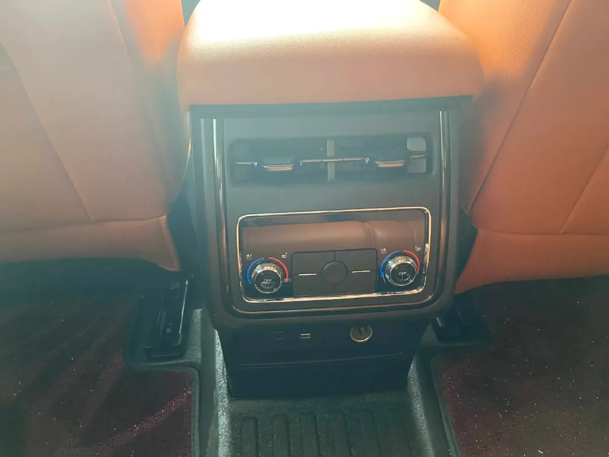 2024 Haval H9 2.0T 224HP L4 8AT,autocango,china used car exporter,china ev exporter,chinese used car exporter,chinese used ev exporter