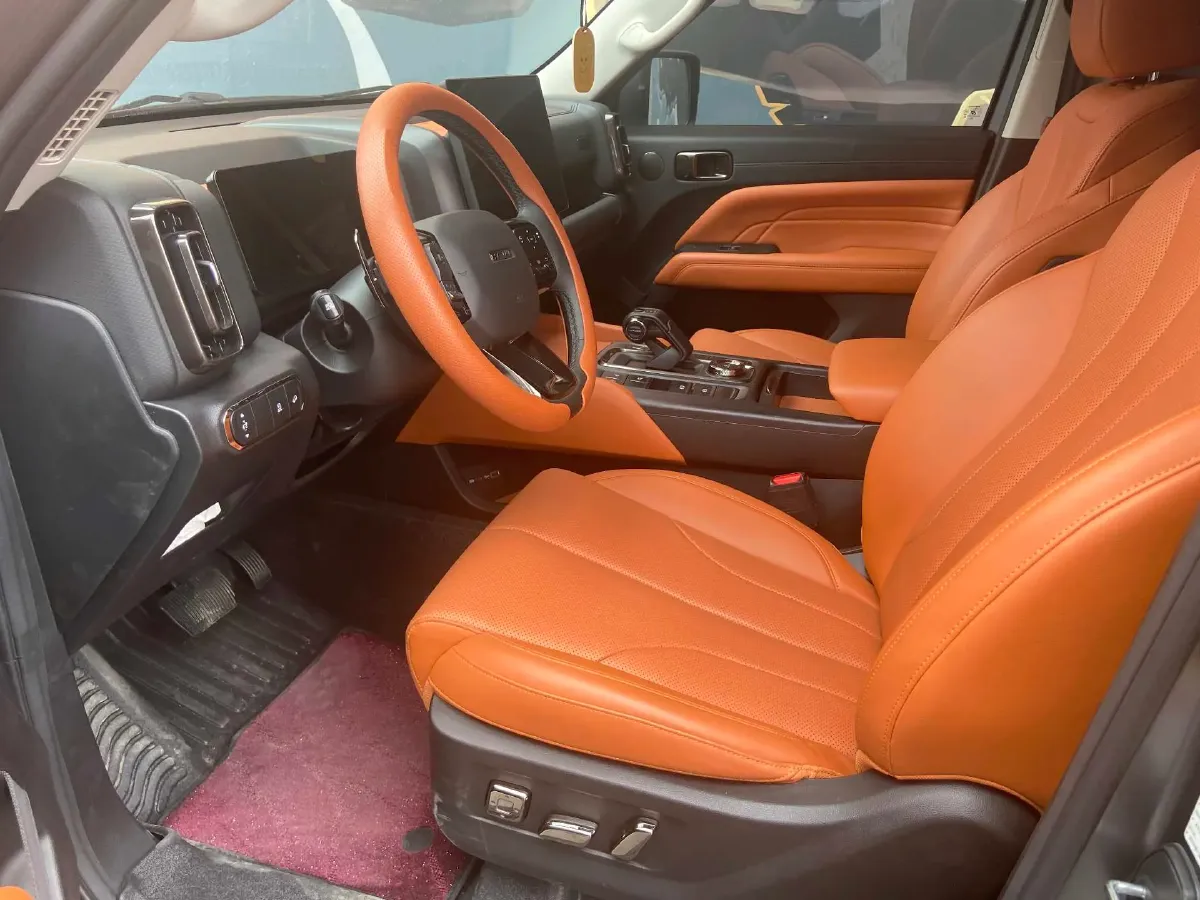 2024 Haval H9 2.0T 224HP L4 8AT,autocango,china used car exporter,china ev exporter,chinese used car exporter,chinese used ev exporter