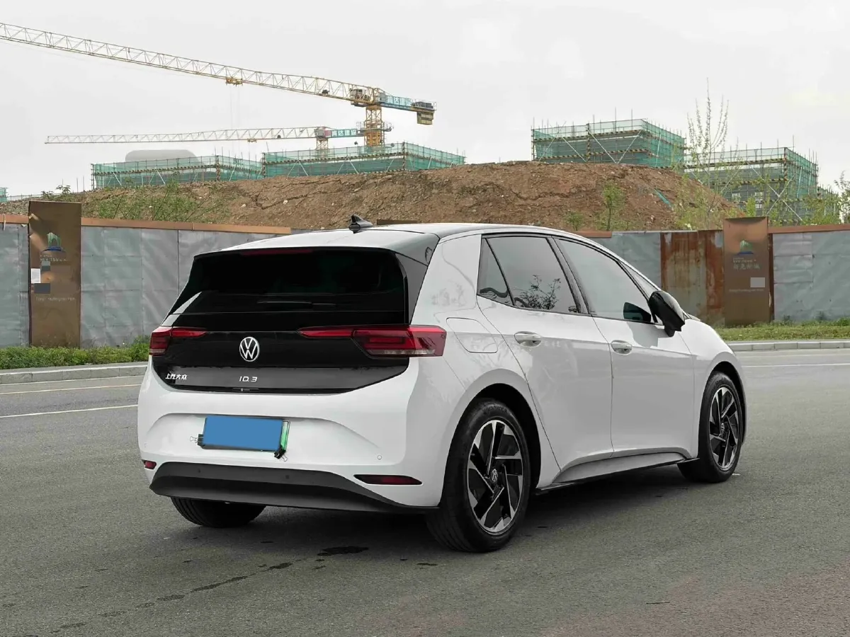 2025 Volkswagen ID.3 BEV 52.8KWH,autocango,china used car exporter,china ev exporter,chinese used car exporter,chinese used ev exporter