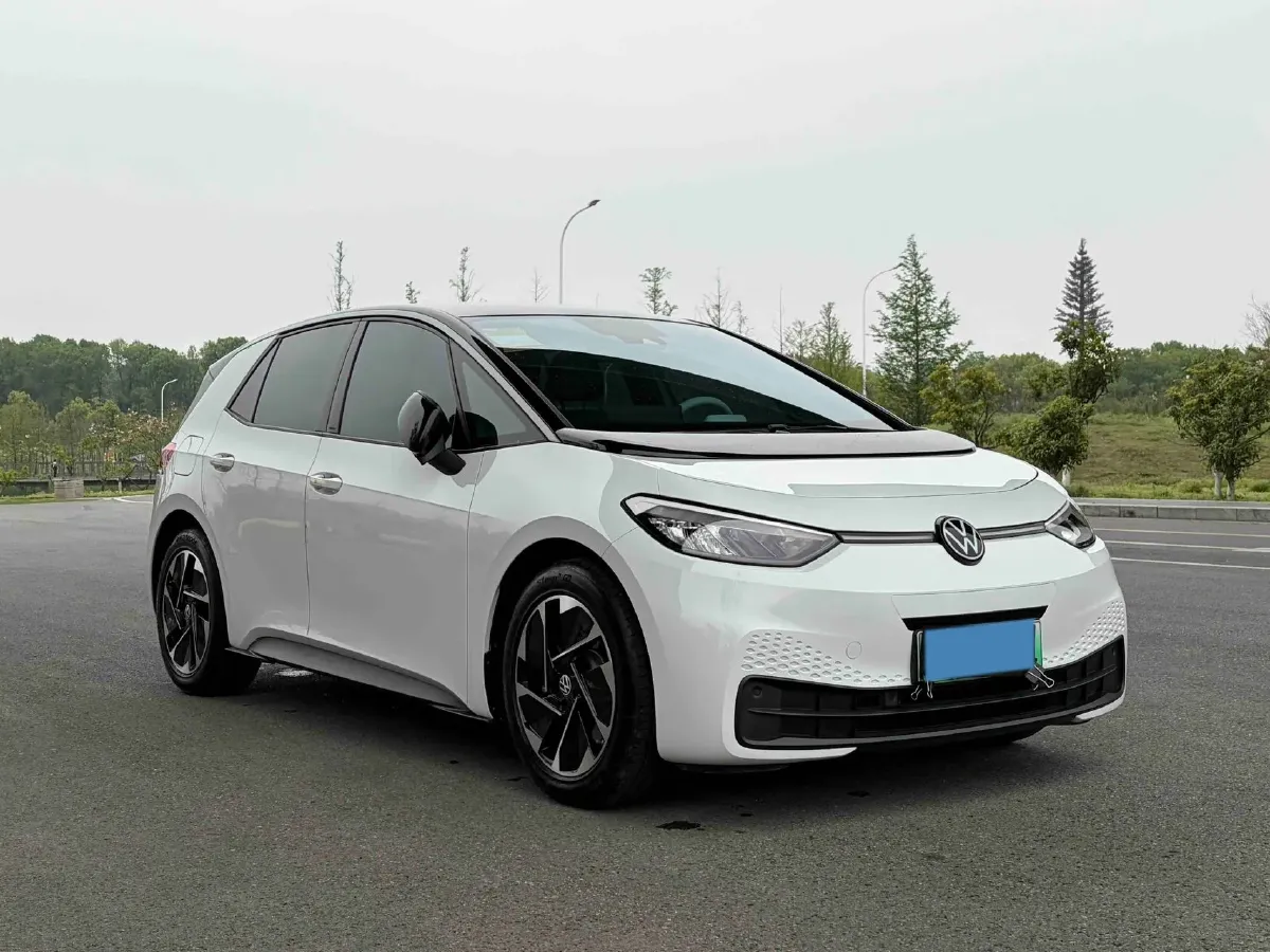 2025 Volkswagen ID.3 BEV 52.8KWH,autocango,china used car exporter,china ev exporter,chinese used car exporter,chinese used ev exporter