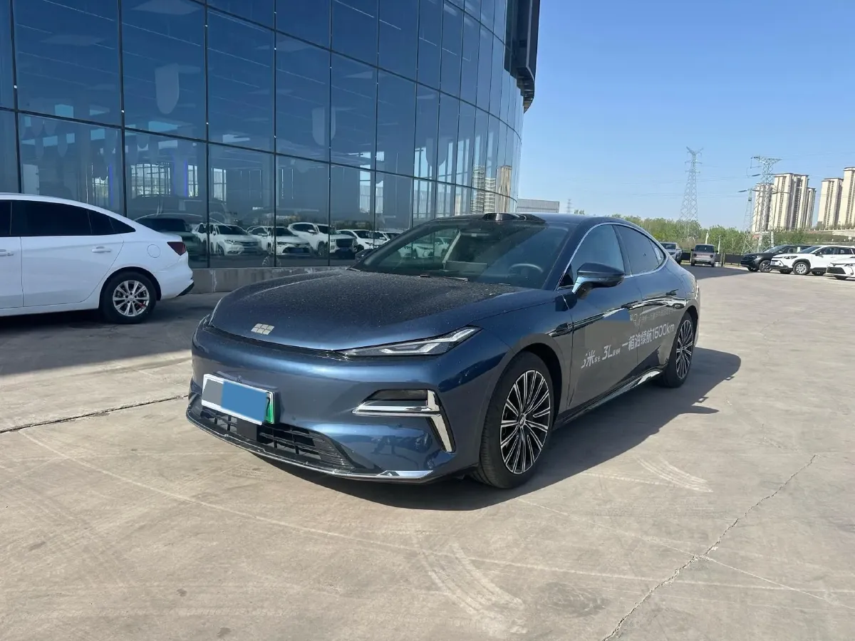 2025 Geely Galaxy Starshine 8 1.5T 163HP L4 3DHT PHEV 27.69KWH,autocango,china used car exporter,china ev exporter,chinese used car exporter,chinese used ev exporter