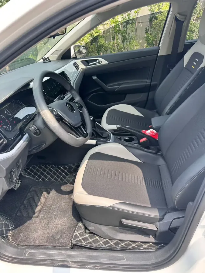 2021 Haval H6 1.5T 169HP L4 7DCT,autocango,china used car exporter,china ev exporter,chinese used car exporter,chinese used ev exporter