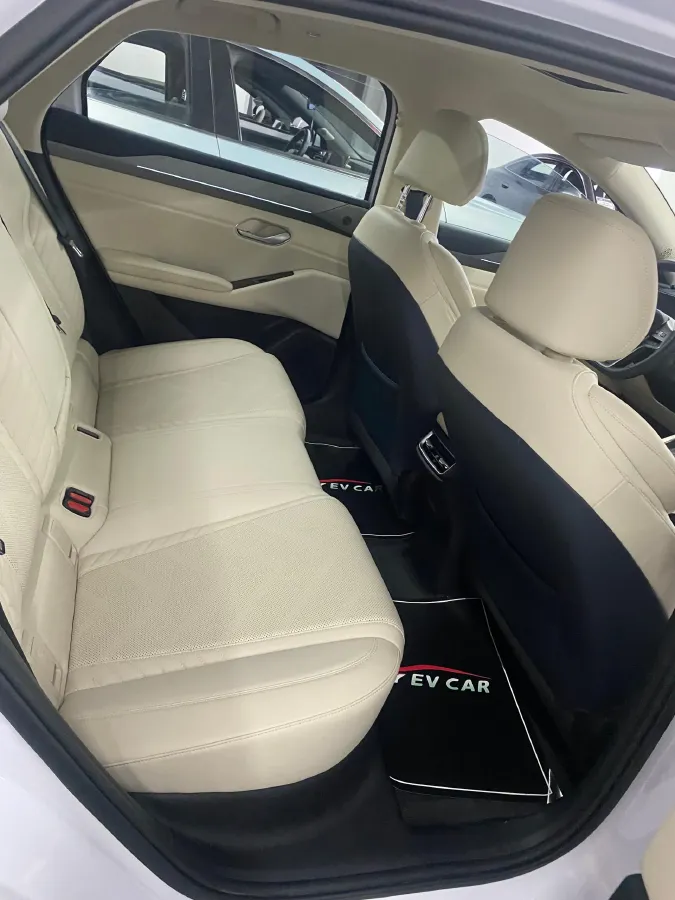 2025 BYD QinL BEV,autocango,china used car exporter,china ev exporter,chinese used car exporter,chinese used ev exporter