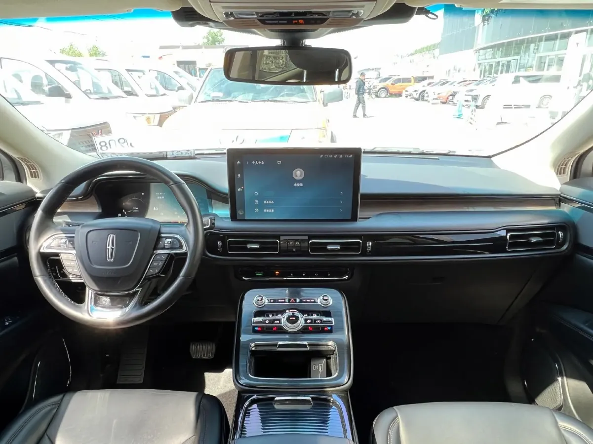 2021 Lincoln Nautilus 2.0T 245HP L4 8AT,autocango,china used car exporter,china ev exporter,chinese used car exporter,chinese used ev exporter