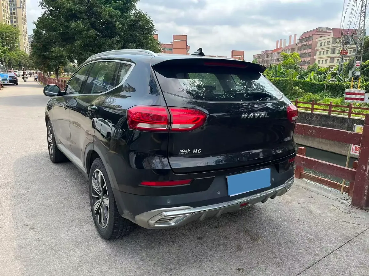 2020 Haval H6 1.5T 169HP L4 7DCT,autocango,china used car exporter,china ev exporter,chinese used car exporter,chinese used ev exporter