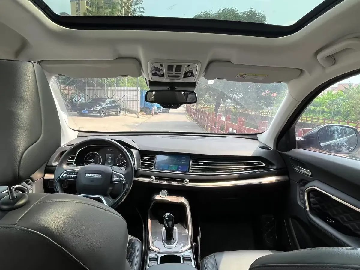 2020 Haval H6 1.5T 169HP L4 7DCT,autocango,china used car exporter,china ev exporter,chinese used car exporter,chinese used ev exporter