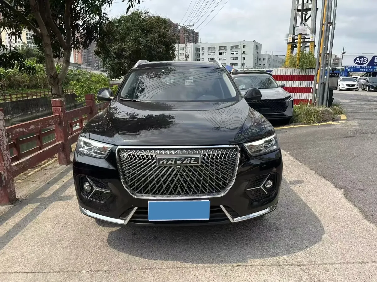 2020 Haval H6 1.5T 169HP L4 7DCT,autocango,china used car exporter,china ev exporter,chinese used car exporter,chinese used ev exporter