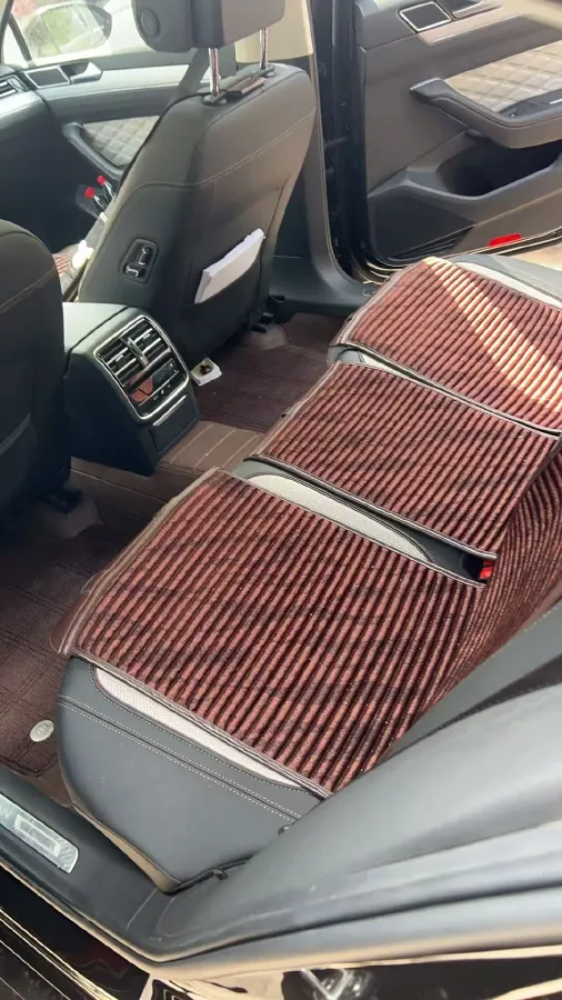 2023 Volkswagen Magotan 2.0T 186HP L4 7DCT,autocango,china used car exporter,china ev exporter,chinese used car exporter,chinese used ev exporter