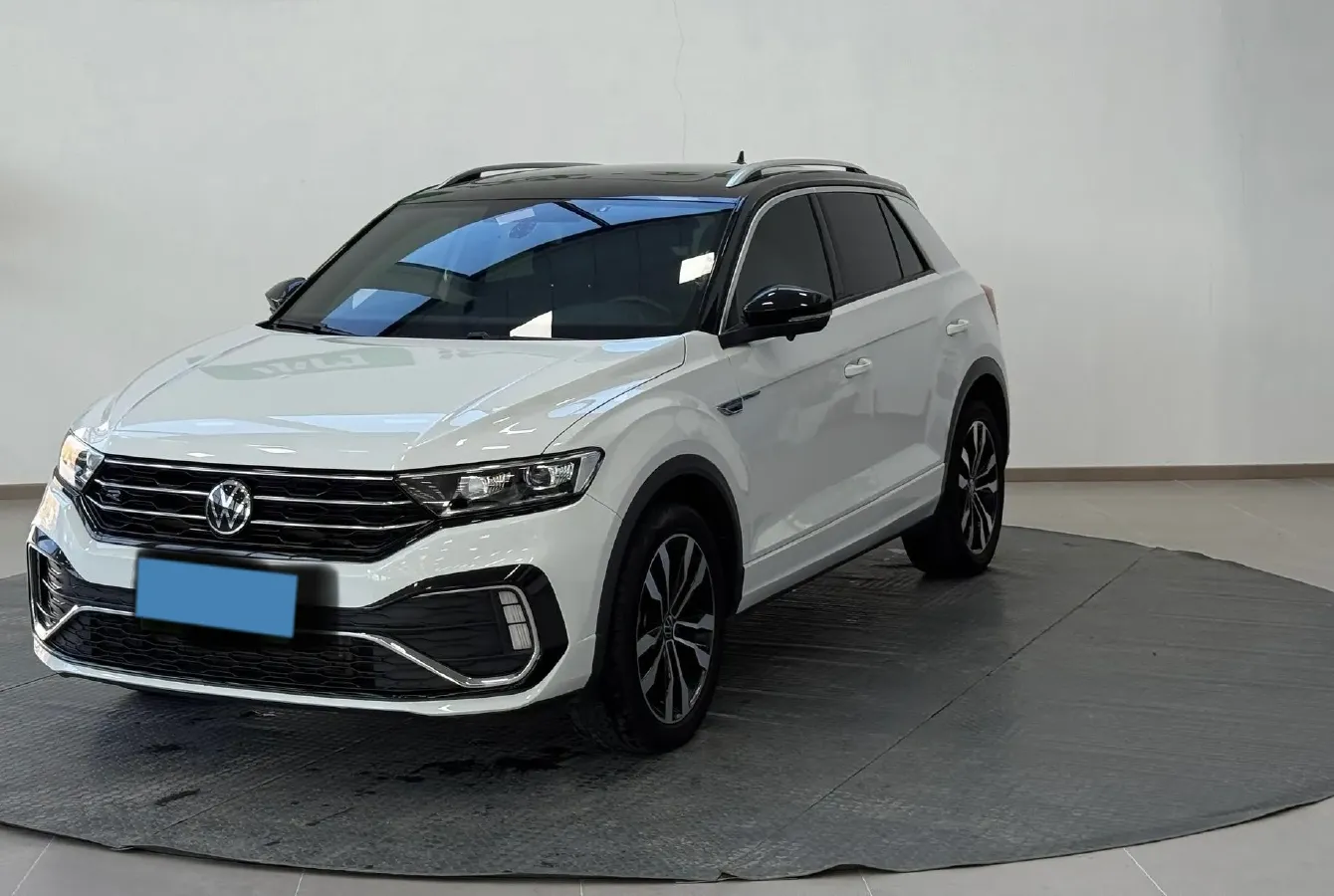 2022 Volkswagen T-Roc 1.4T 150HP L4 7DCT,autocango,china used car exporter,china ev exporter,chinese used car exporter,chinese used ev exporter