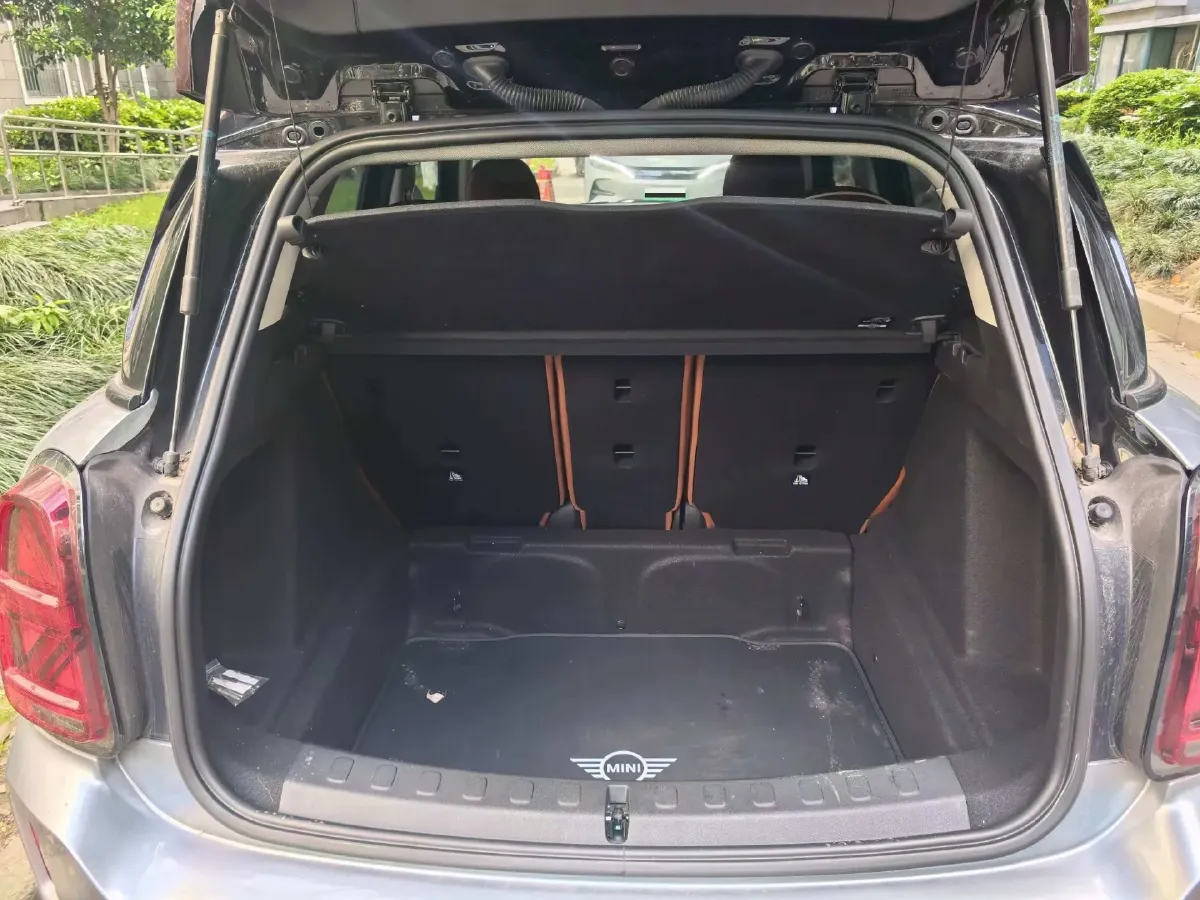 2023 MINI COUNTRYMAN 2.0T 192HP L4 7DCT,autocango,china used car exporter,china ev exporter,chinese used car exporter,chinese used ev exporter