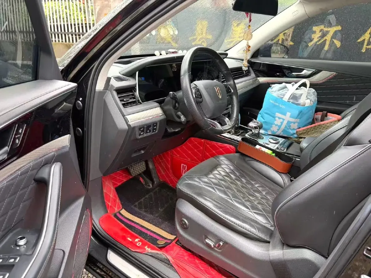 2019 HongQi HS5 2.0T 224HP L4 6AT,autocango,china used car exporter,china ev exporter,chinese used car exporter,chinese used ev exporter