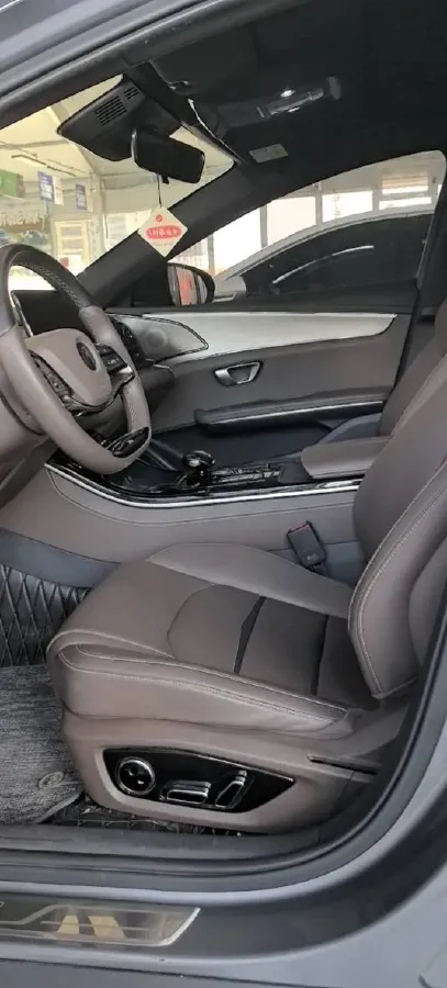 2021 BYD Han BEV 64.8KWH,autocango,china used car exporter,china ev exporter,chinese used car exporter,chinese used ev exporter