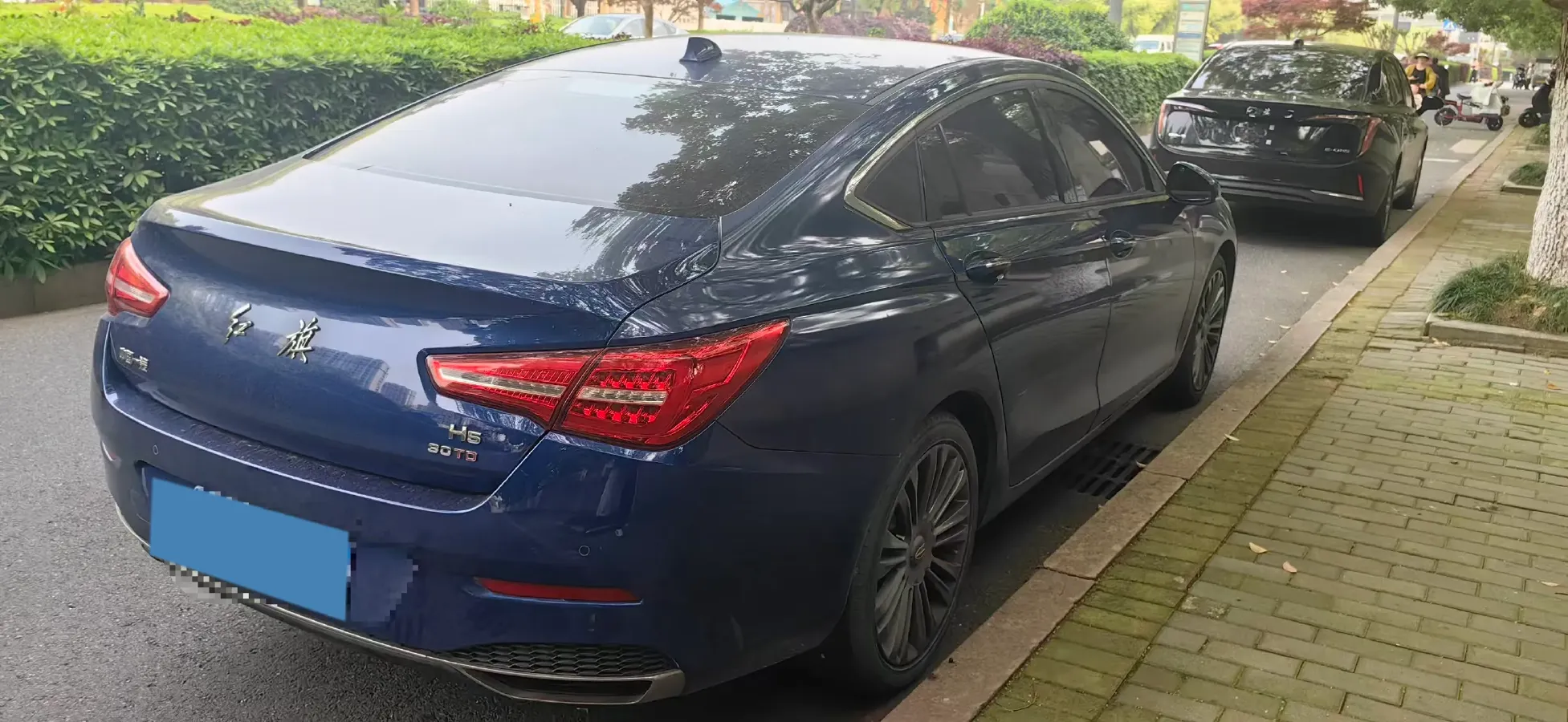 2020 HongQi H5 1.5T 169HP L4 7DCT,autocango,china used car exporter,china ev exporter,chinese used car exporter,chinese used ev exporter