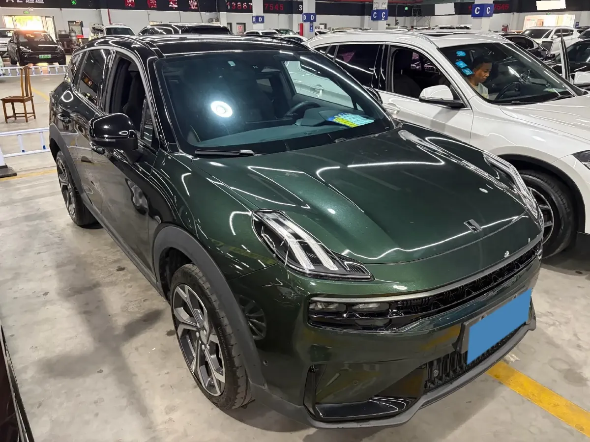 2023 LYNK&CO 06 1.5T 181HP L4 7DCT,autocango,china used car exporter,china ev exporter,chinese used car exporter,chinese used ev exporter
