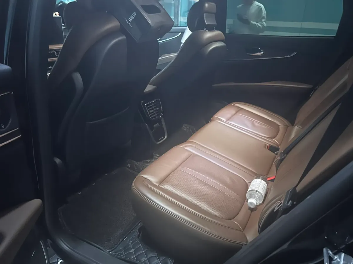 2021 Lincoln Nautilus 2.7T 322HP V6 8AT,autocango,china used car exporter,china ev exporter,chinese used car exporter,chinese used ev exporter