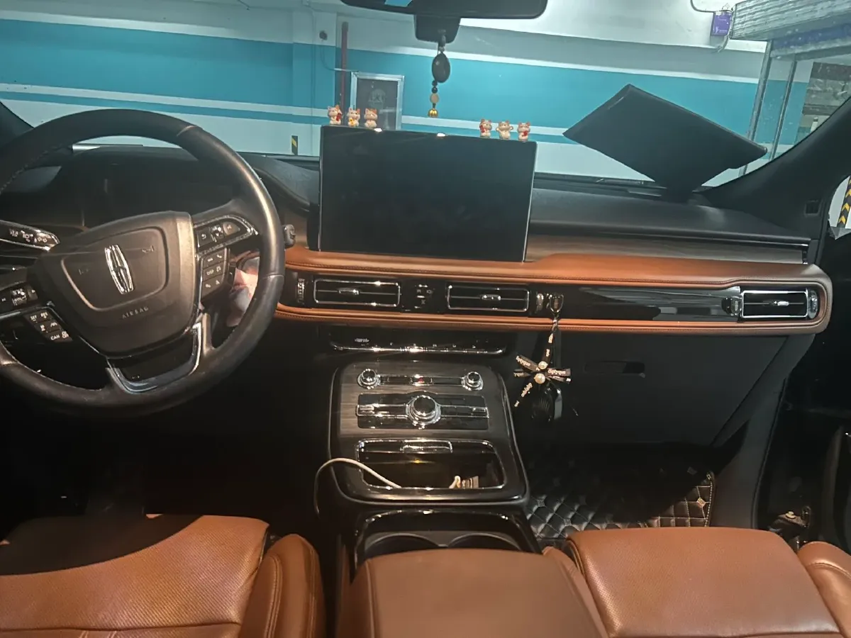 2021 Lincoln Nautilus 2.7T 322HP V6 8AT,autocango,china used car exporter,china ev exporter,chinese used car exporter,chinese used ev exporter