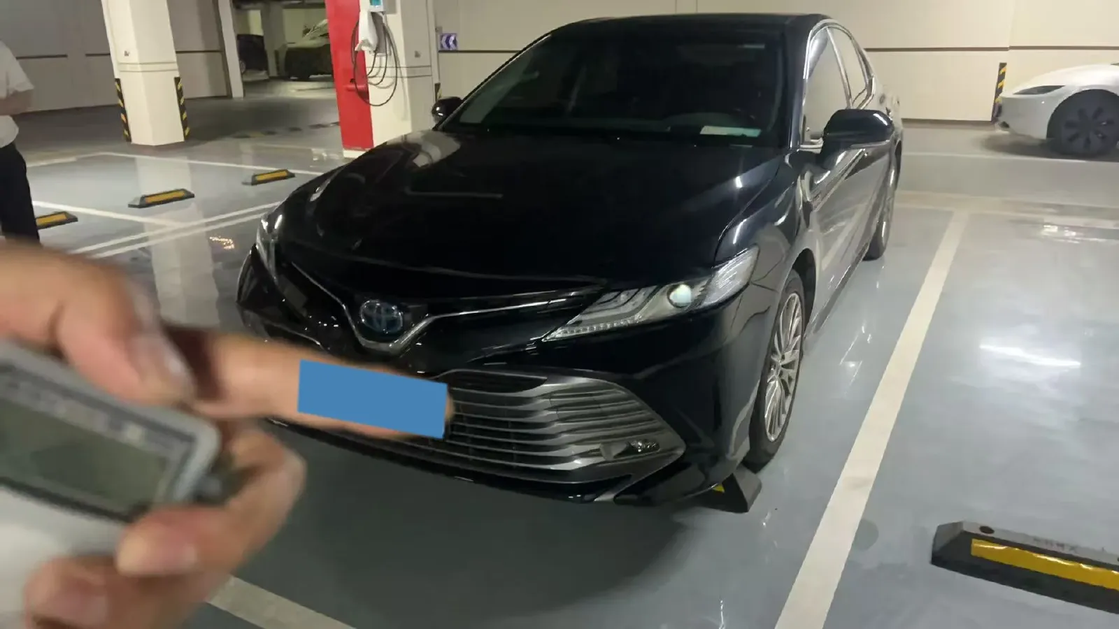 2019 Toyota Camry 2.5L 178HP L4 E-CVT Hybrid,autocango,china used car exporter,china ev exporter,chinese used car exporter,chinese used ev exporter
