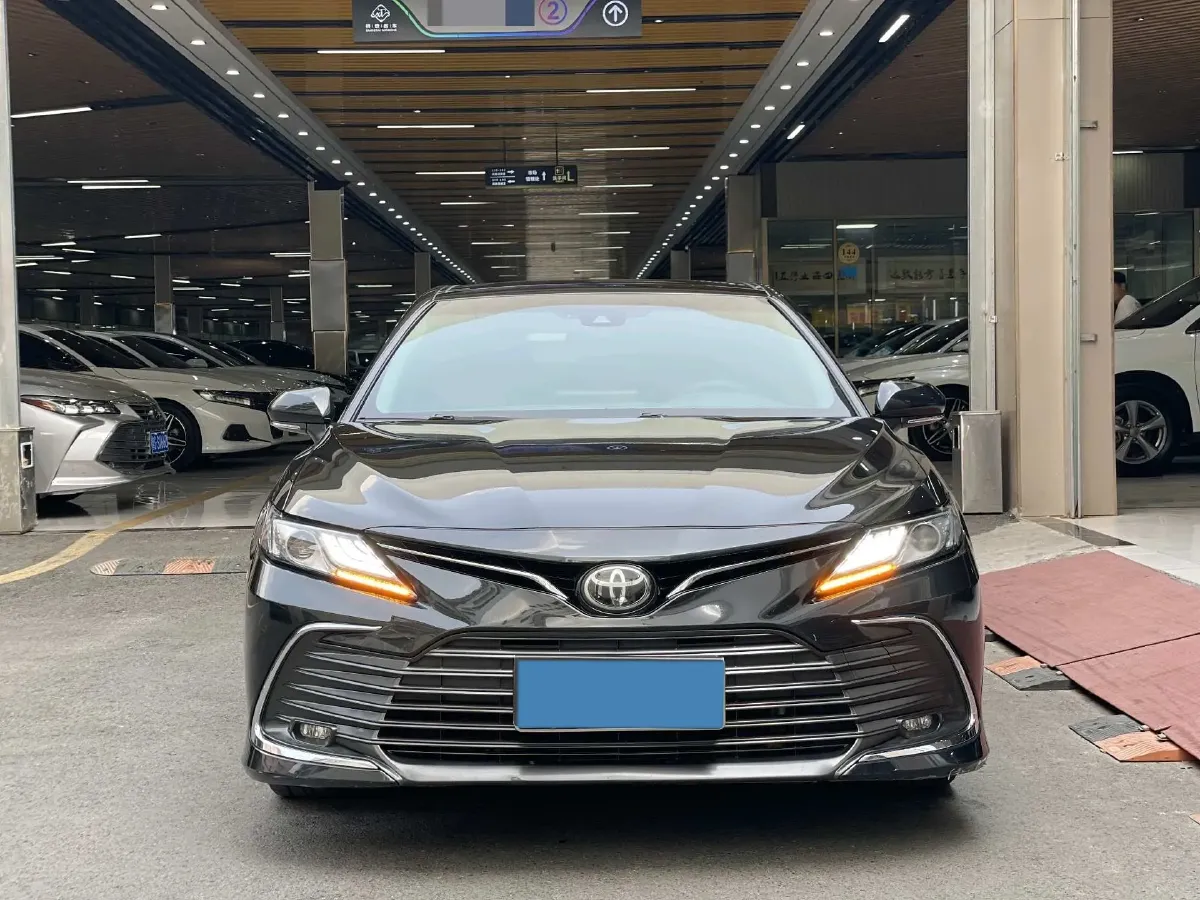 2021 Toyota Camry 2.5L 209HP L4 8AT,autocango,china used car exporter,china ev exporter,chinese used car exporter,chinese used ev exporter