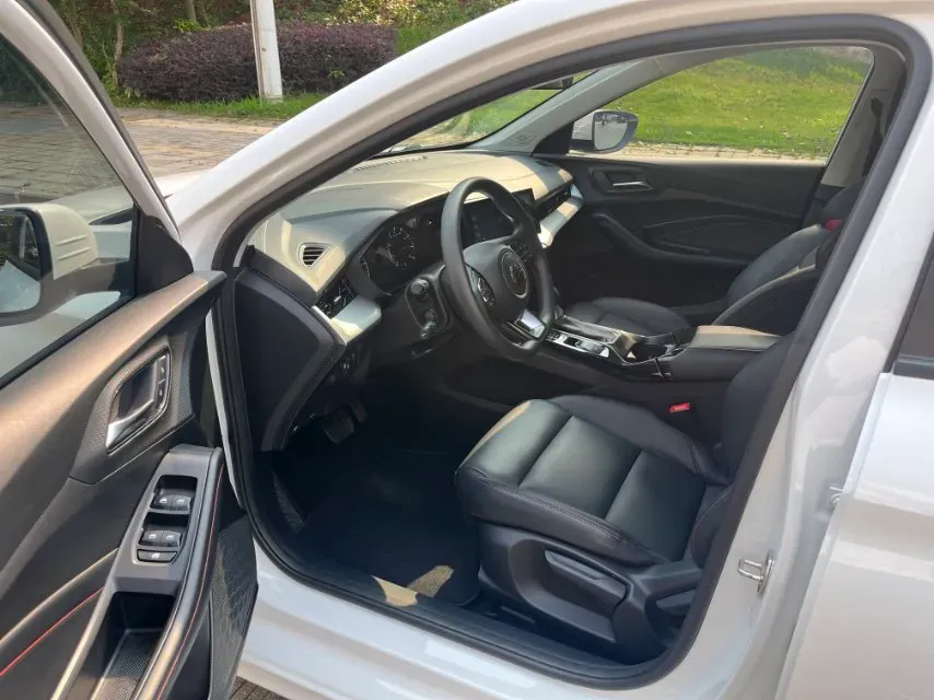 2023 MG 5 1.5L 129HP L4 CVT,autocango,china used car exporter,china ev exporter,chinese used car exporter,chinese used ev exporter