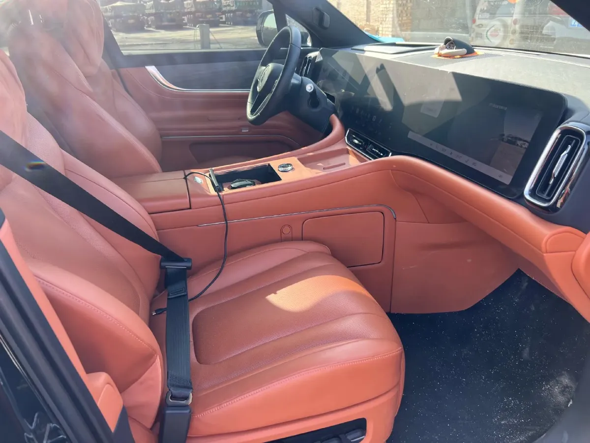 2024 AITO AITO M9 1.5T 152HP L4 REEV 42KWH,autocango,china used car exporter,china ev exporter,chinese used car exporter,chinese used ev exporter