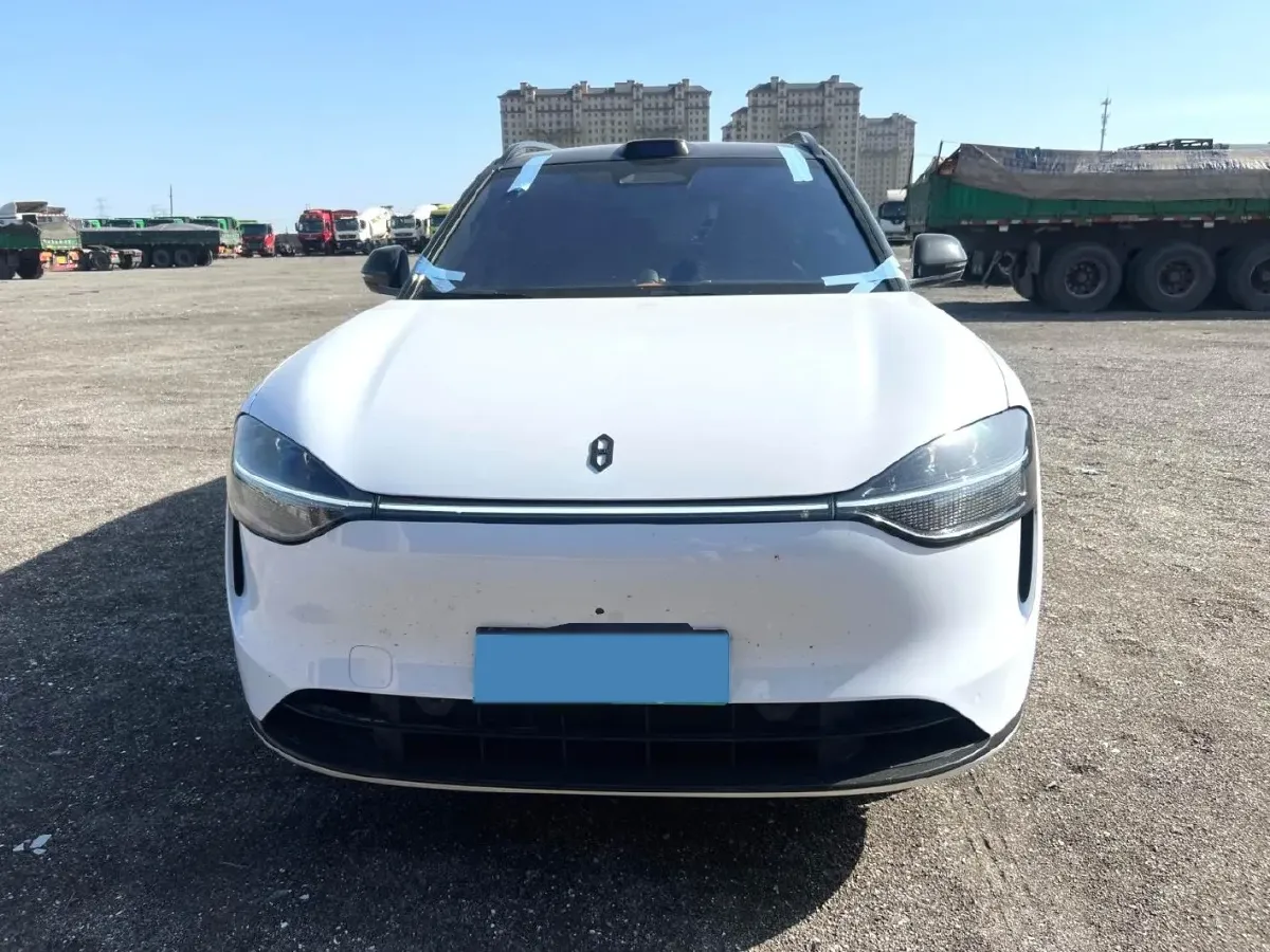 2024 AITO AITO M9 1.5T 152HP L4 REEV 42KWH,autocango,china used car exporter,china ev exporter,chinese used car exporter,chinese used ev exporter