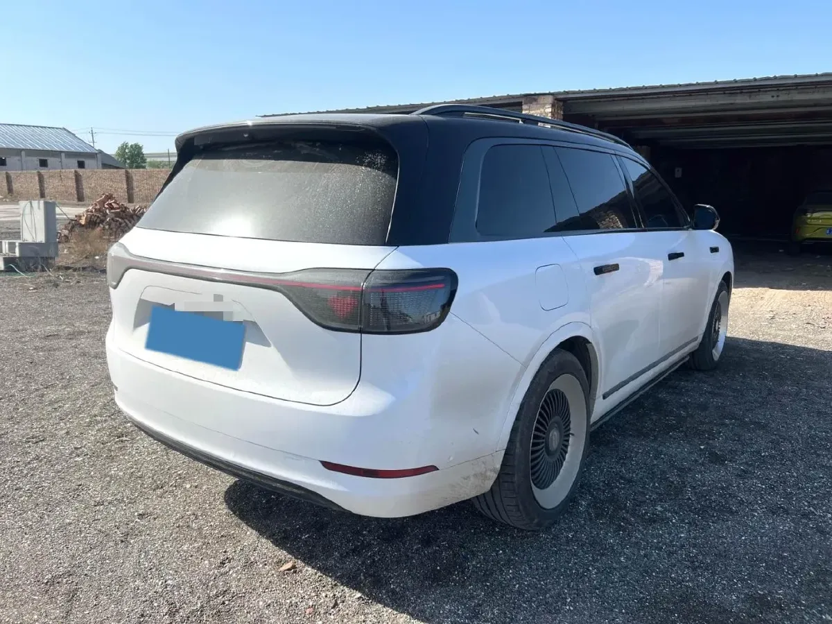 2024 AITO AITO M9 1.5T 152HP L4 REEV 42KWH,autocango,china used car exporter,china ev exporter,chinese used car exporter,chinese used ev exporter