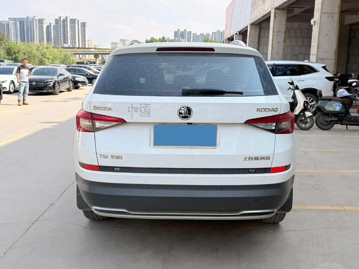 2018 Skoda Kodiak 1.8T 180HP L4 7DCT,autocango,china used car exporter,china ev exporter,chinese used car exporter,chinese used ev exporter