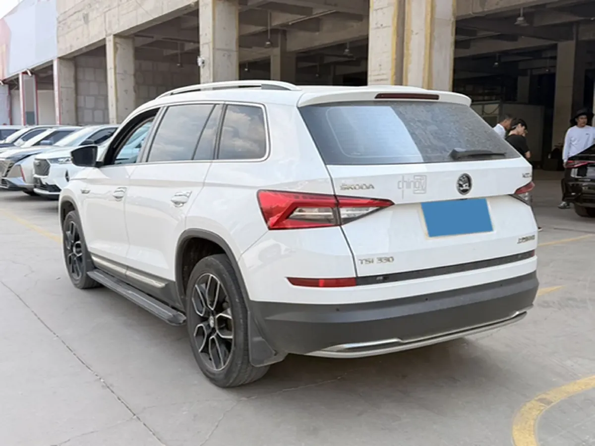 2018 Skoda Kodiak 1.8T 180HP L4 7DCT,autocango,china used car exporter,china ev exporter,chinese used car exporter,chinese used ev exporter