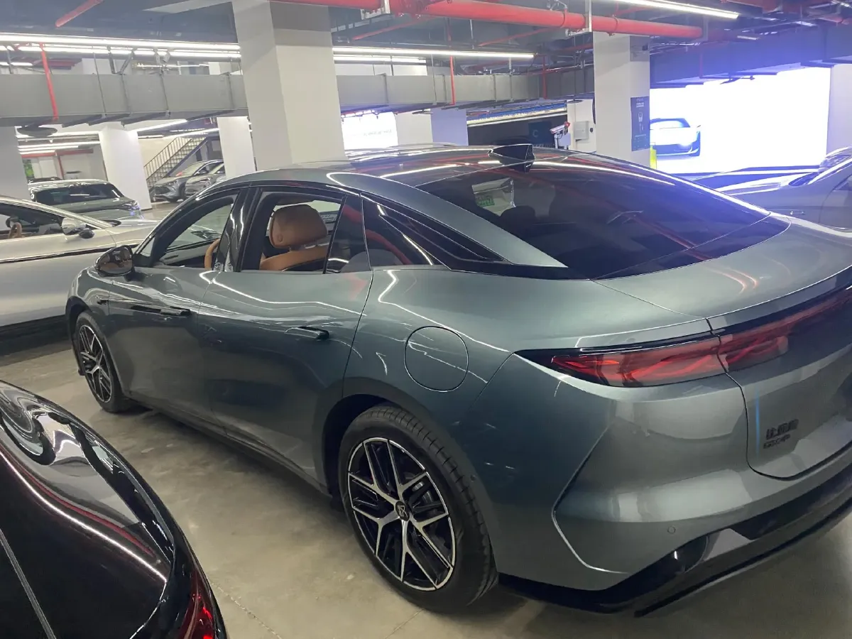 2025 BYD HanL 1.5T 156HP L4 E-CVT PHEV,autocango,china used car exporter,china ev exporter,chinese used car exporter,chinese used ev exporter