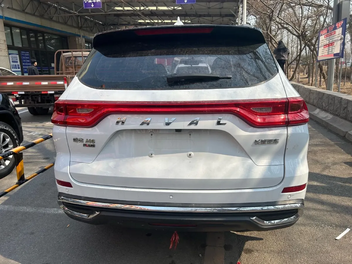 2021 Haval M6 1.5T 150HP L4 6MT,autocango,china used car exporter,china ev exporter,chinese used car exporter,chinese used ev exporter