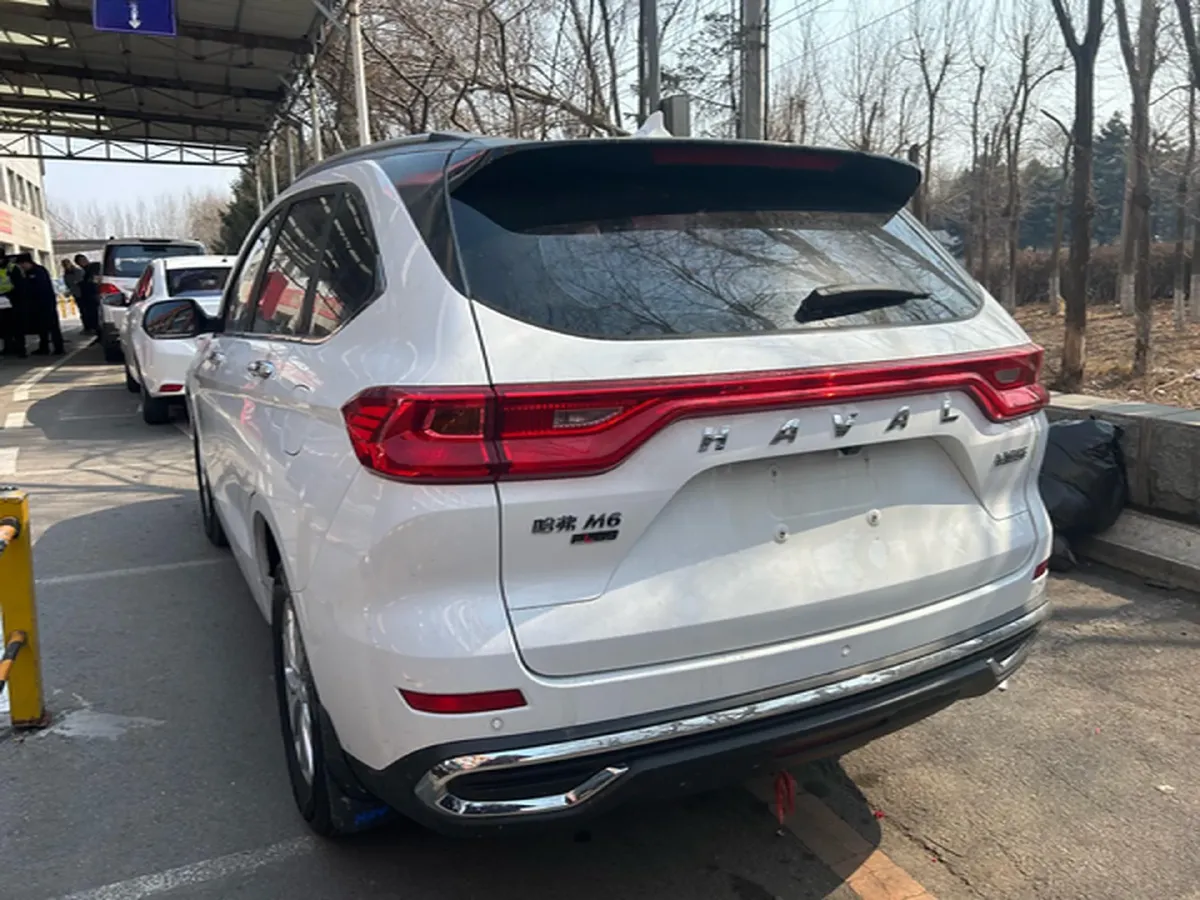 2021 Haval M6 1.5T 150HP L4 6MT,autocango,china used car exporter,china ev exporter,chinese used car exporter,chinese used ev exporter