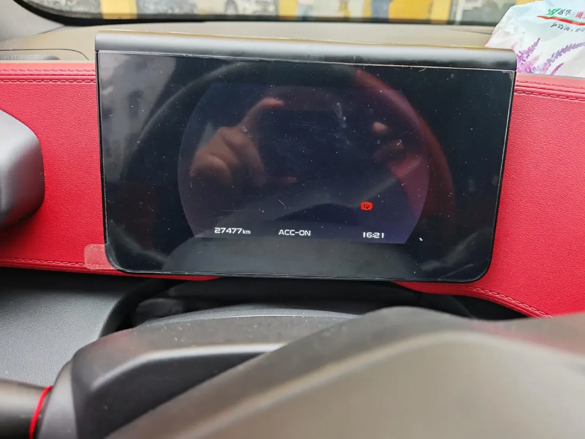 2020 Geely ICON 1.5T 177HP L3 7DCT,autocango,china used car exporter,china ev exporter,chinese used car exporter,chinese used ev exporter