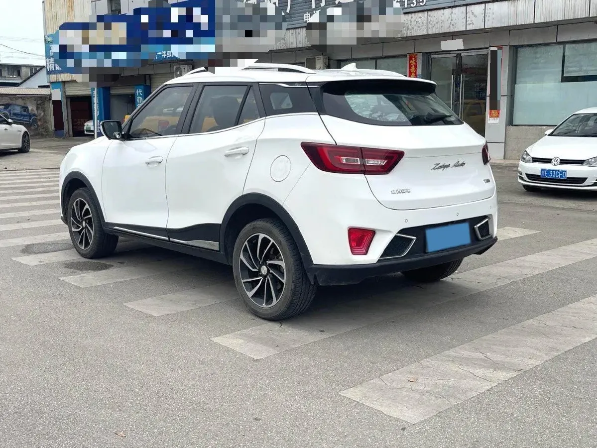 2017 Zotye T300 1.5L 112HP L4 5MT,autocango,china used car exporter,china ev exporter,chinese used car exporter,chinese used ev exporter