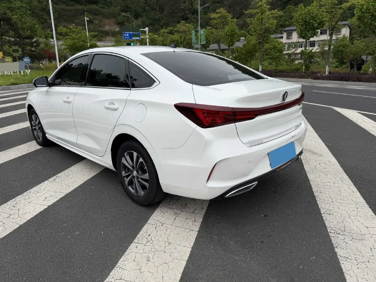 2023 ChangAn Eado 1.4T 160HP L4 7DCT,autocango,china used car exporter,china ev exporter,chinese used car exporter,chinese used ev exporter