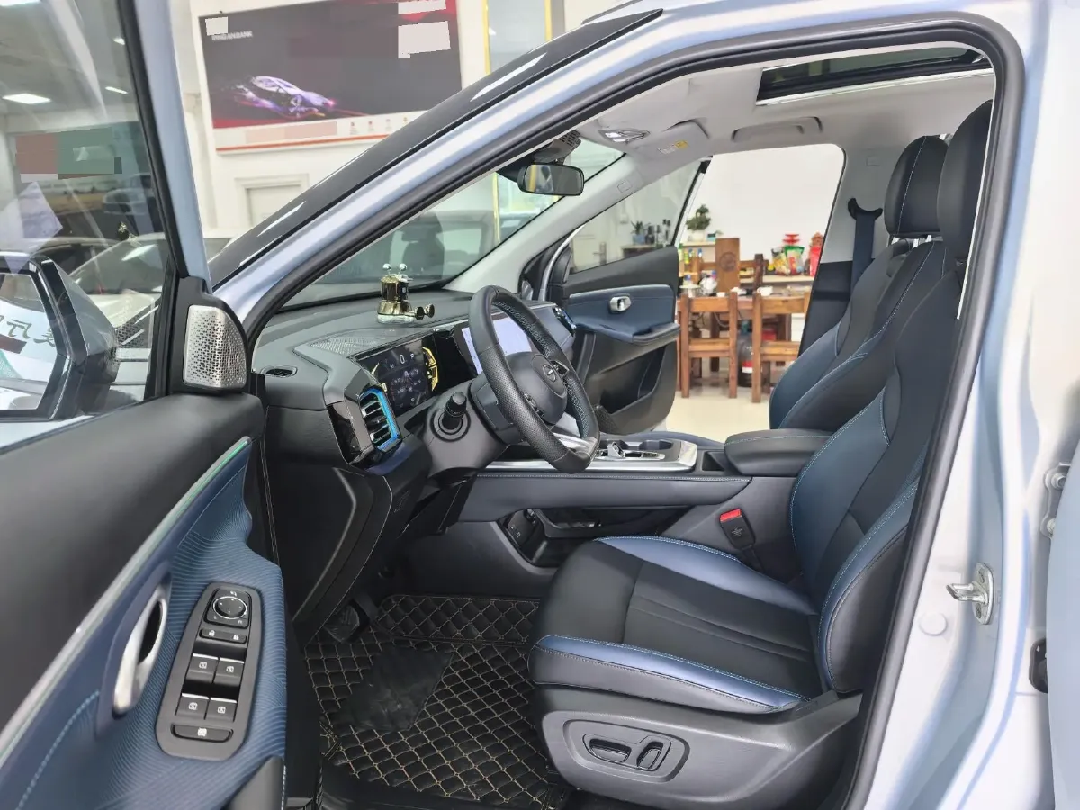 2023 GAC Trumpchi GS3 1.5T 177HP L4 7DCT,autocango,china used car exporter,china ev exporter,chinese used car exporter,chinese used ev exporter