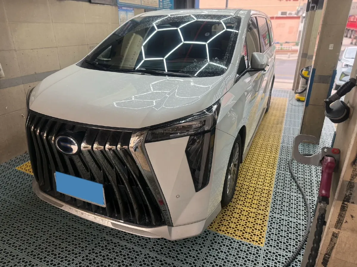 2023 GAC Trumpchi M8 2.0T 190HP L4 E-CVT Hybrid,autocango,china used car exporter,china ev exporter,chinese used car exporter,chinese used ev exporter