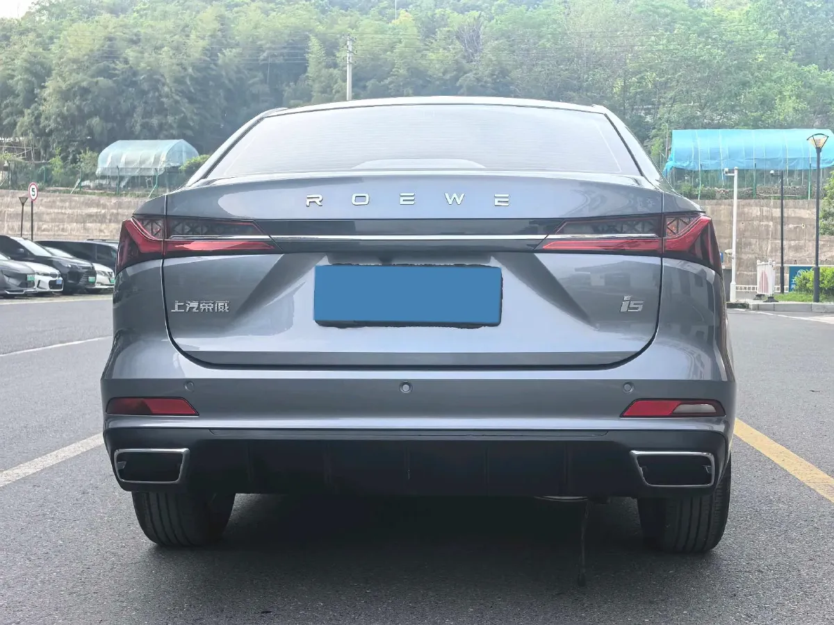 2023 Roewe i5 1.5L 129HP L4 CVT,autocango,china used car exporter,china ev exporter,chinese used car exporter,chinese used ev exporter