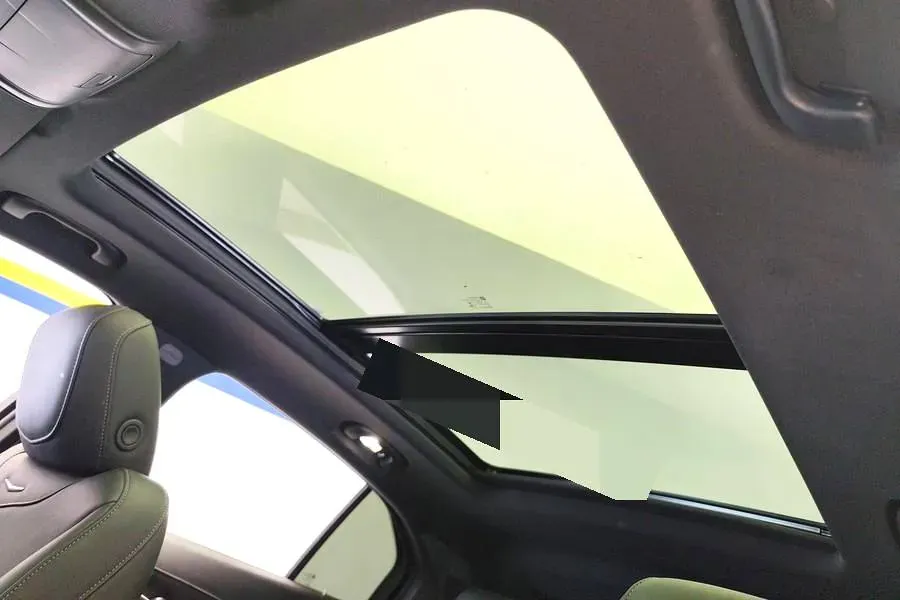 2021 Cadillac XT4 2.0T 237HP L4 9AT,autocango,china used car exporter,china ev exporter,chinese used car exporter,chinese used ev exporter