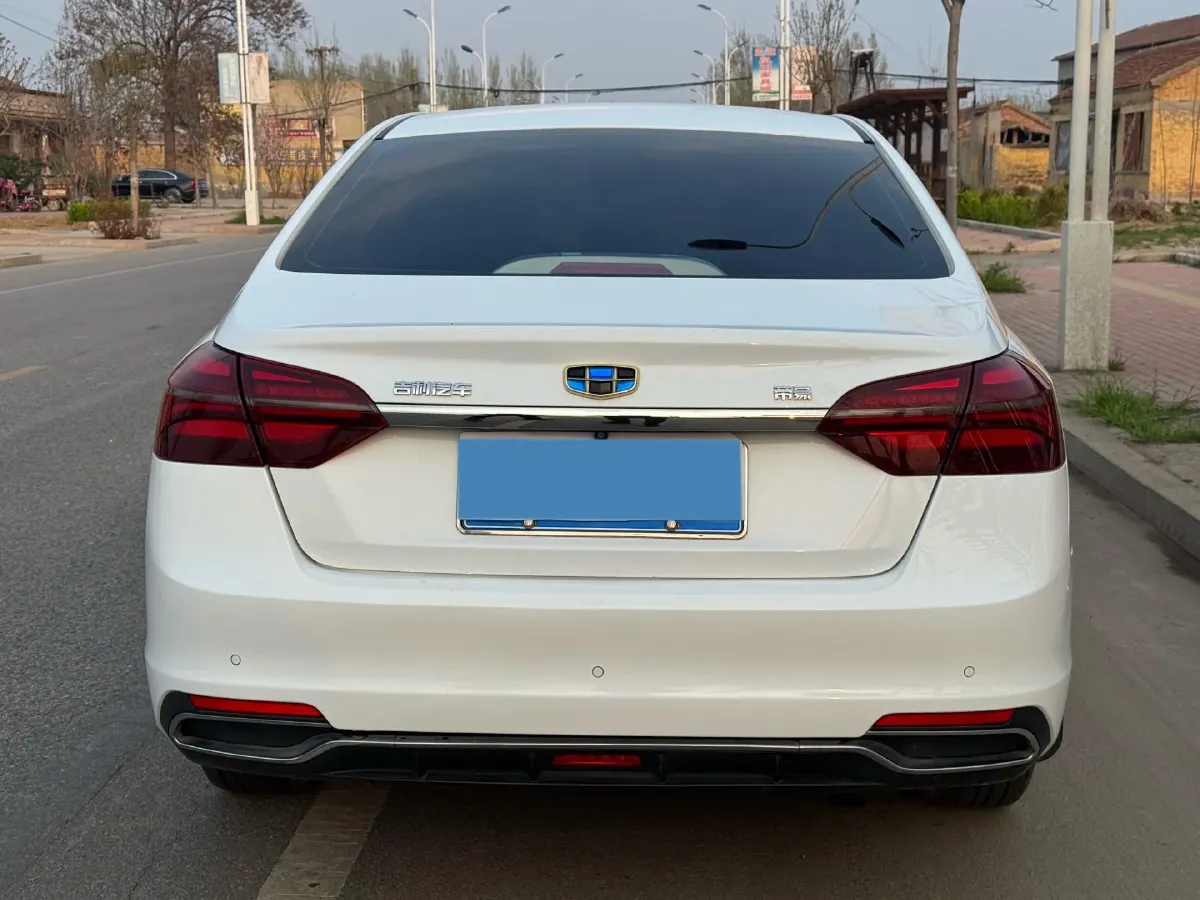 2019 Geely Emgrand 1.5L 109HP L4 5MT,autocango,china used car exporter,china ev exporter,chinese used car exporter,chinese used ev exporter