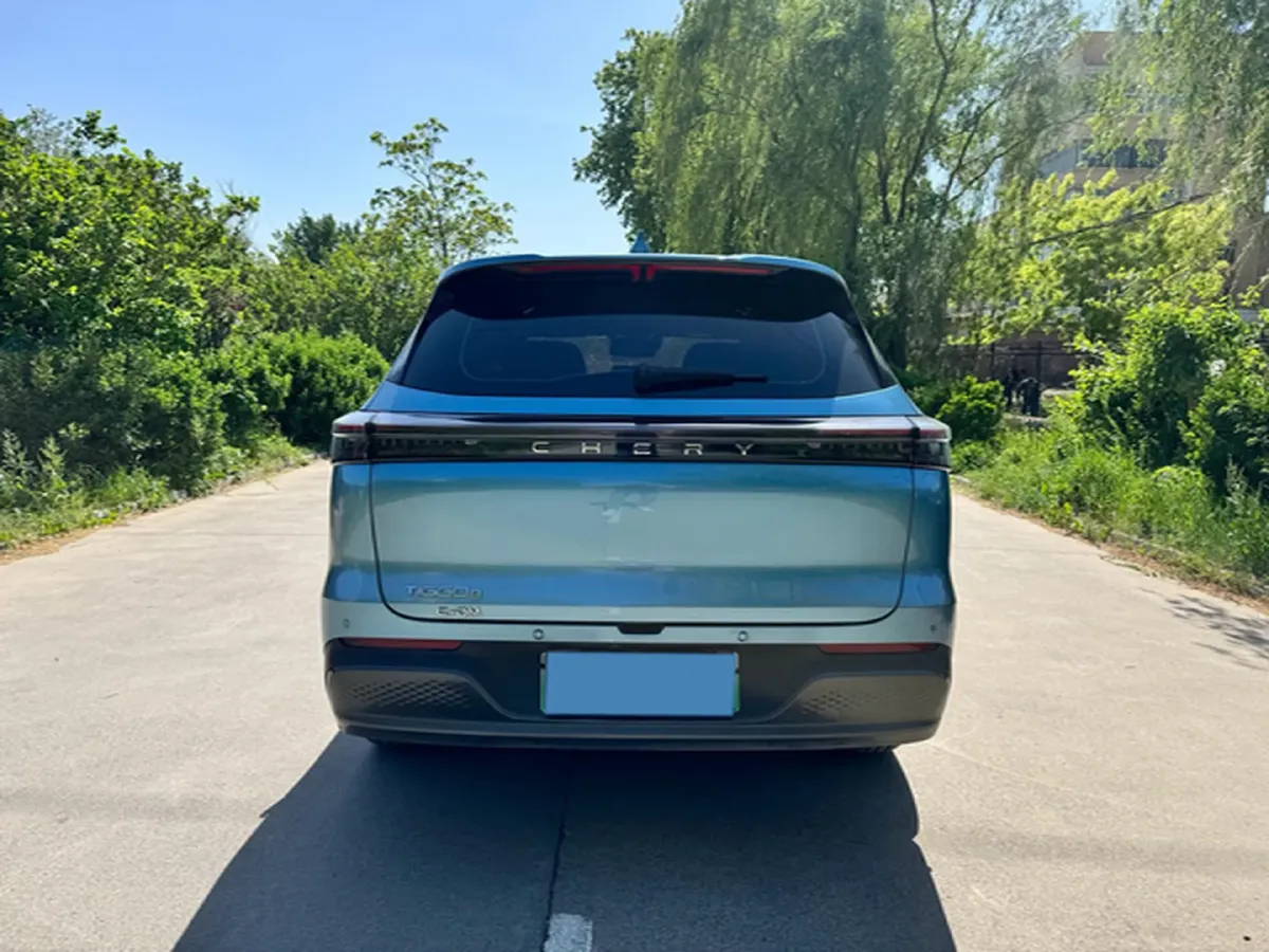 2025 Chery Tiggo8 PLUS C-DM 1.5T 156HP L4 1DHT PHEV,autocango,china used car exporter,china ev exporter,chinese used car exporter,chinese used ev exporter