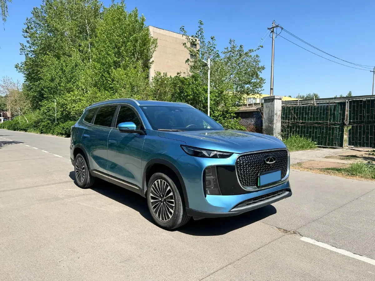 2025 Chery Tiggo8 PLUS C-DM 1.5T 156HP L4 1DHT PHEV,autocango,china used car exporter,china ev exporter,chinese used car exporter,chinese used ev exporter