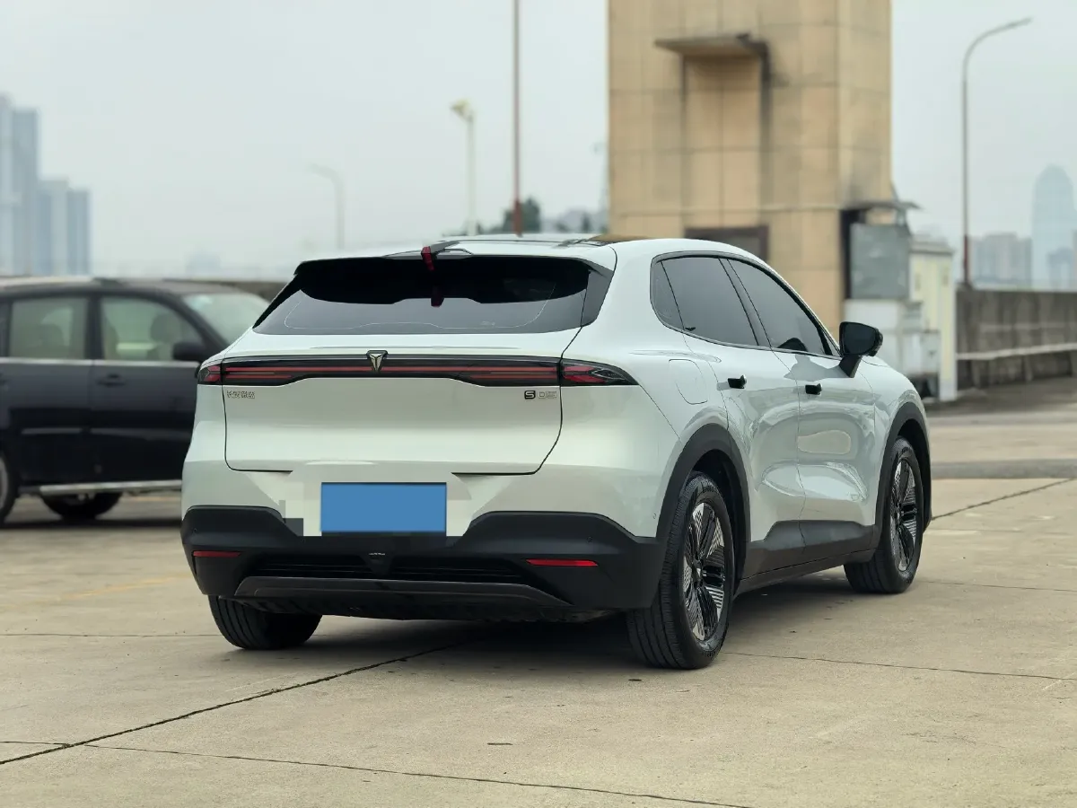 2025 ChangAn QiYuan A07 BEV 56.1KWH,autocango,china used car exporter,china ev exporter,chinese used car exporter,chinese used ev exporter