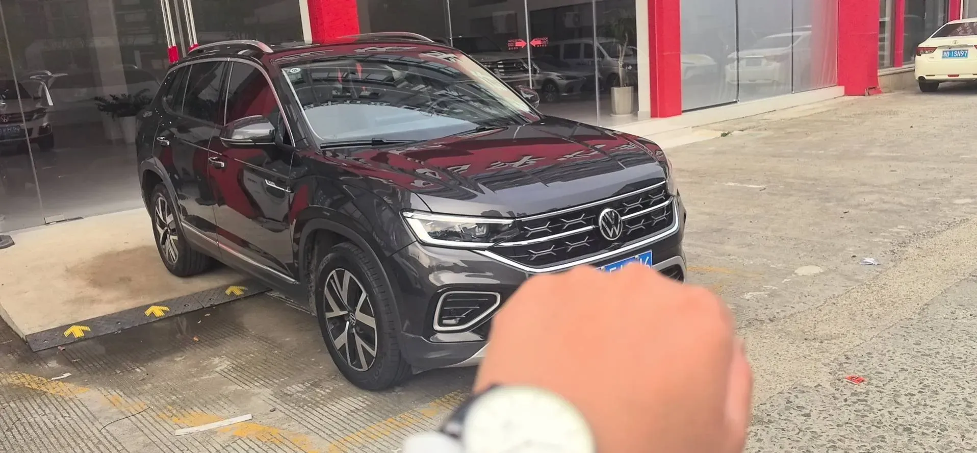 2023 Volkswagen Tayron 2.0T 186HP L4 7DCT,autocango,china used car exporter,china ev exporter,chinese used car exporter,chinese used ev exporter