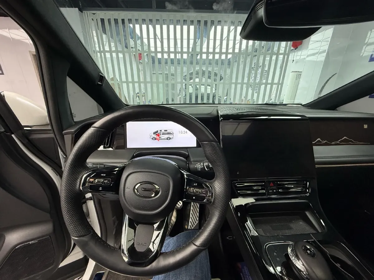 2023 GAC Trumpchi M8 2.0T 252HP L4 8AT,autocango,china used car exporter,china ev exporter,chinese used car exporter,chinese used ev exporter