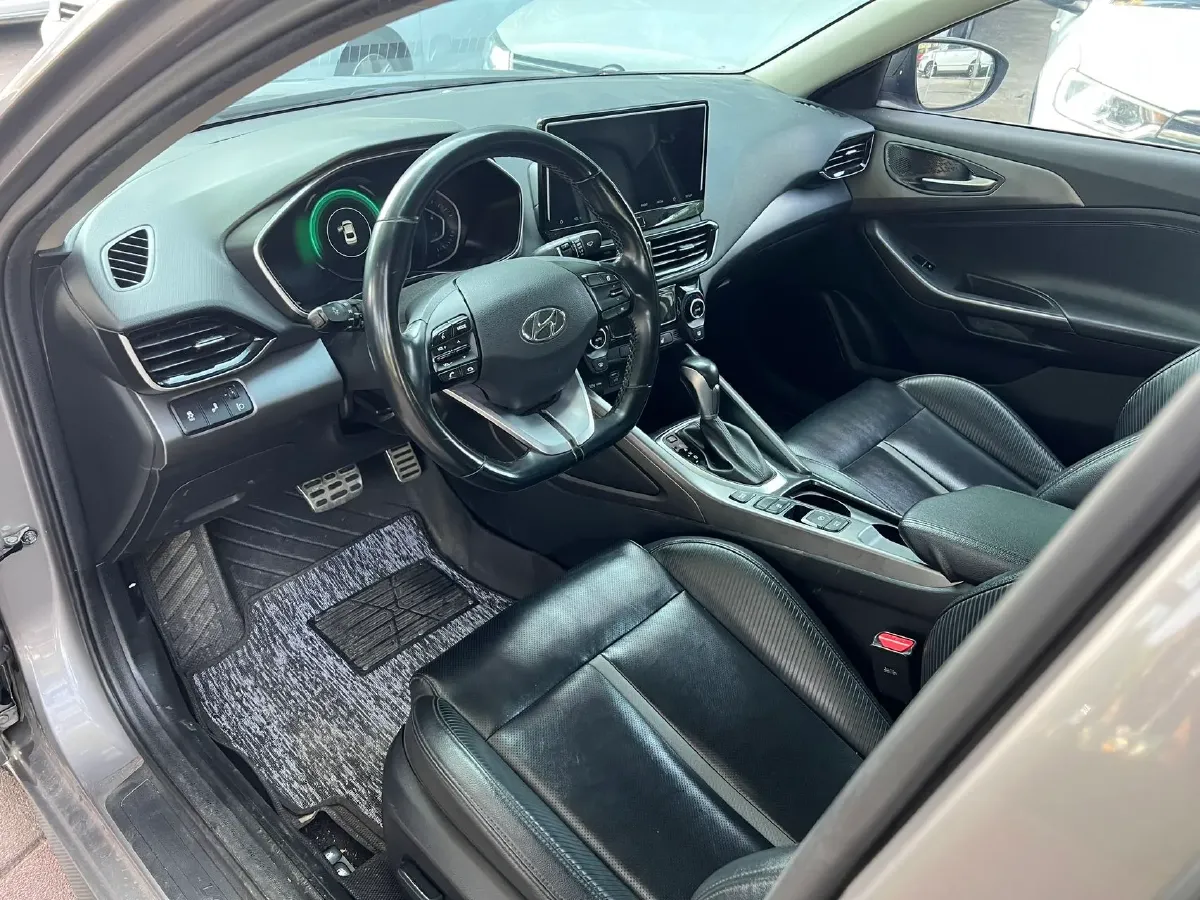 2019 Hyundai La Festa 1.6T 204HP L4 7DCT,autocango,china used car exporter,china ev exporter,chinese used car exporter,chinese used ev exporter