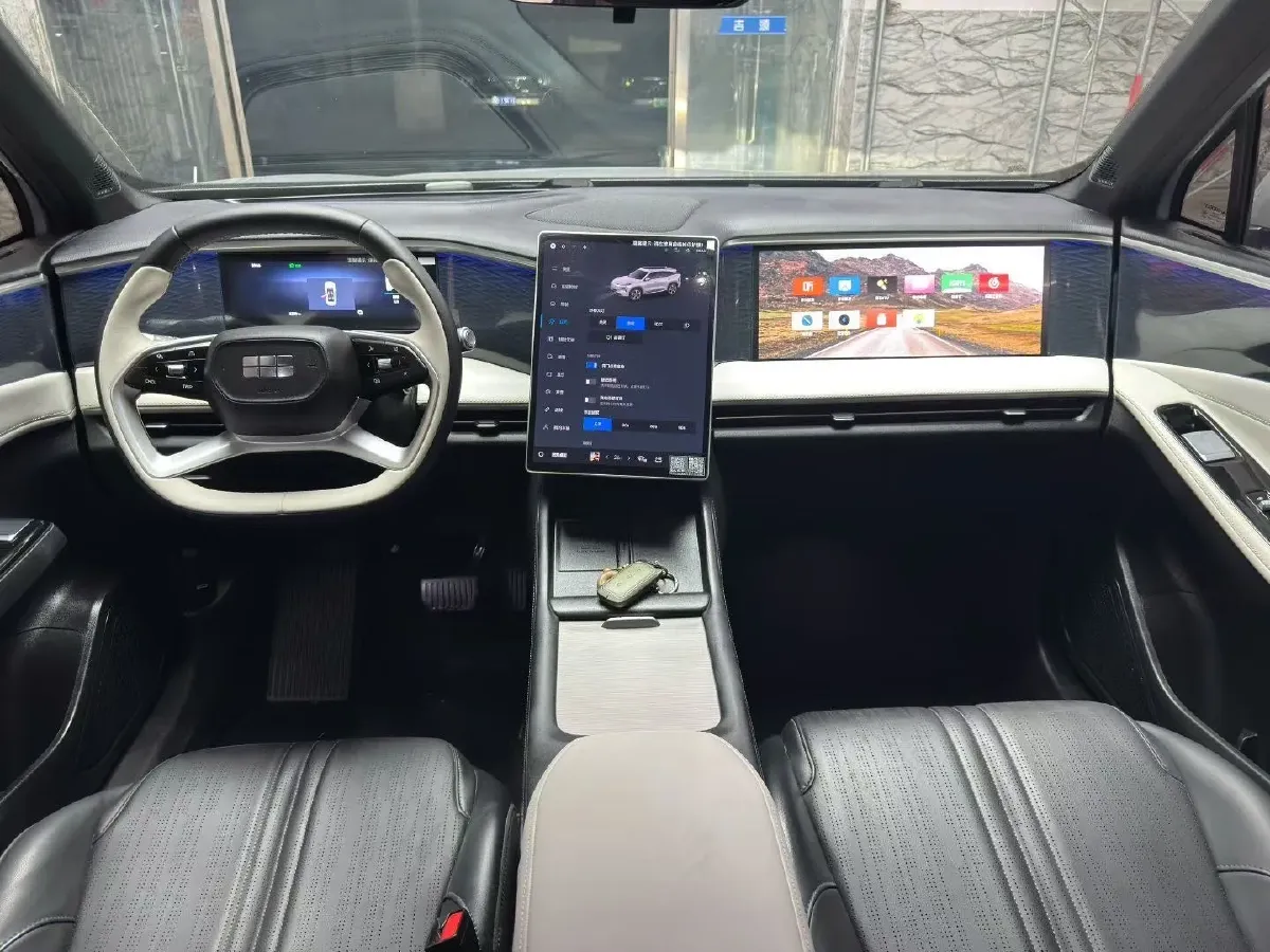 2024 Geely Galaxy L7 1.5T 163HP L4 3DHT PHEV 18.7KWH,autocango,china used car exporter,china ev exporter,chinese used car exporter,chinese used ev exporter