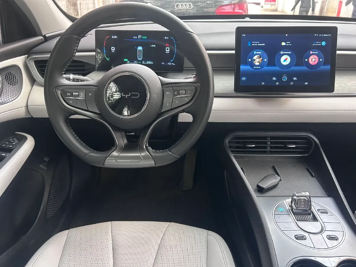 2025 BYD Seal05 DM-i 1.5L 101HP L4 E-CVT PHEV 7.68KWH,autocango,china used car exporter,china ev exporter,chinese used car exporter,chinese used ev exporter