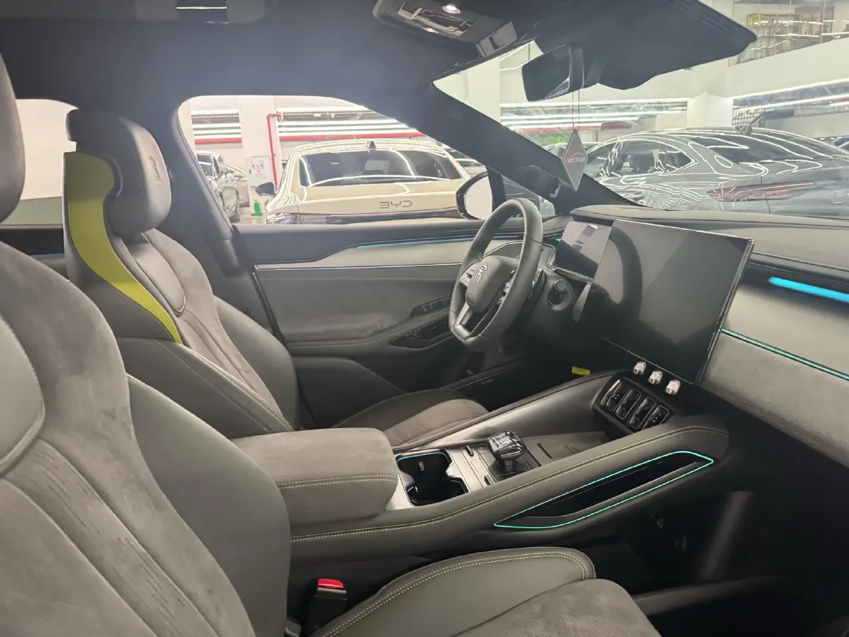 2025 BYD SongL EV BEV 87.04KWH,autocango,china used car exporter,china ev exporter,chinese used car exporter,chinese used ev exporter