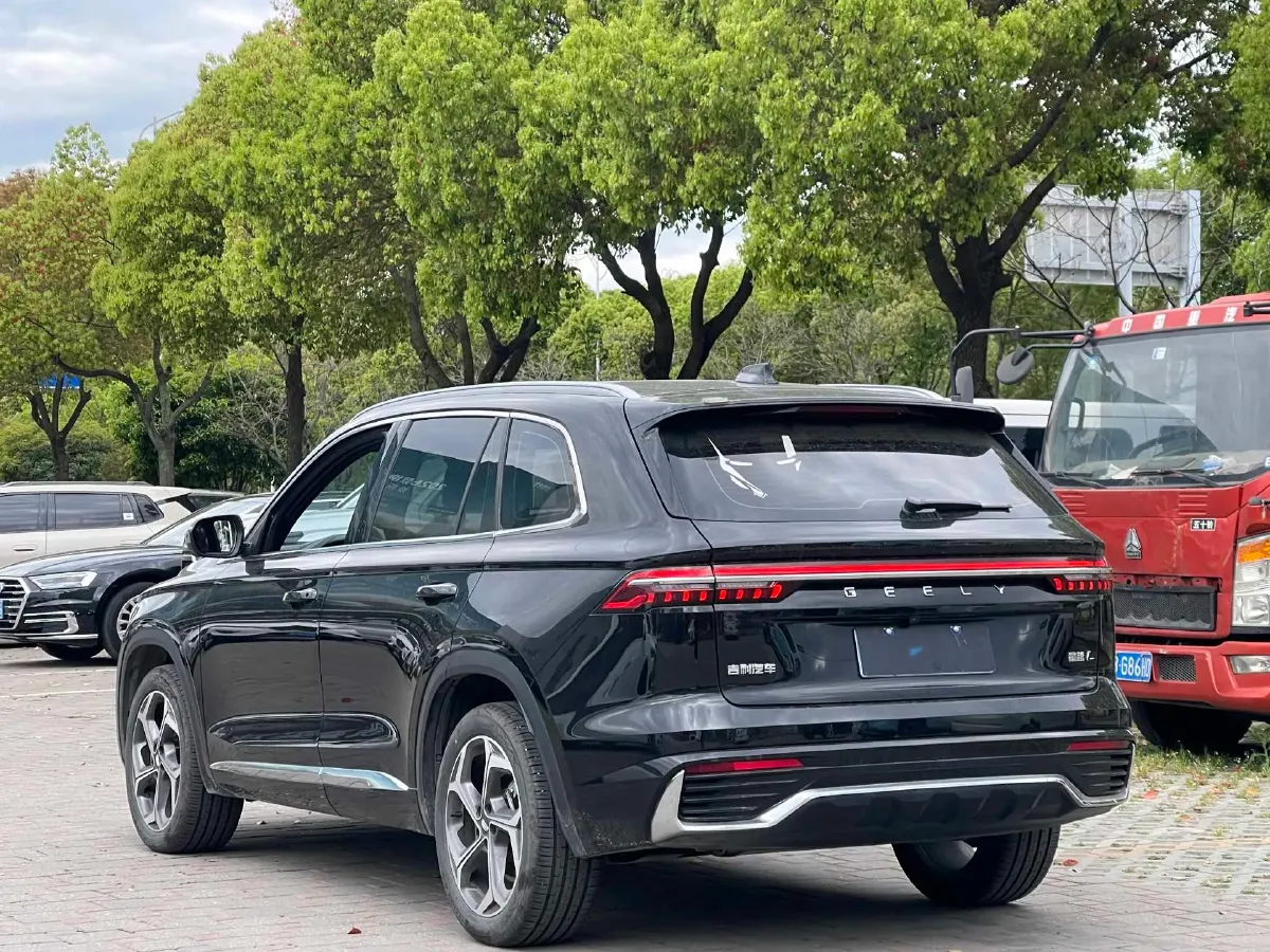 2024 Geely Monjaro 2.0T 218HP L4 7DCT,autocango,china used car exporter,china ev exporter,chinese used car exporter,chinese used ev exporter