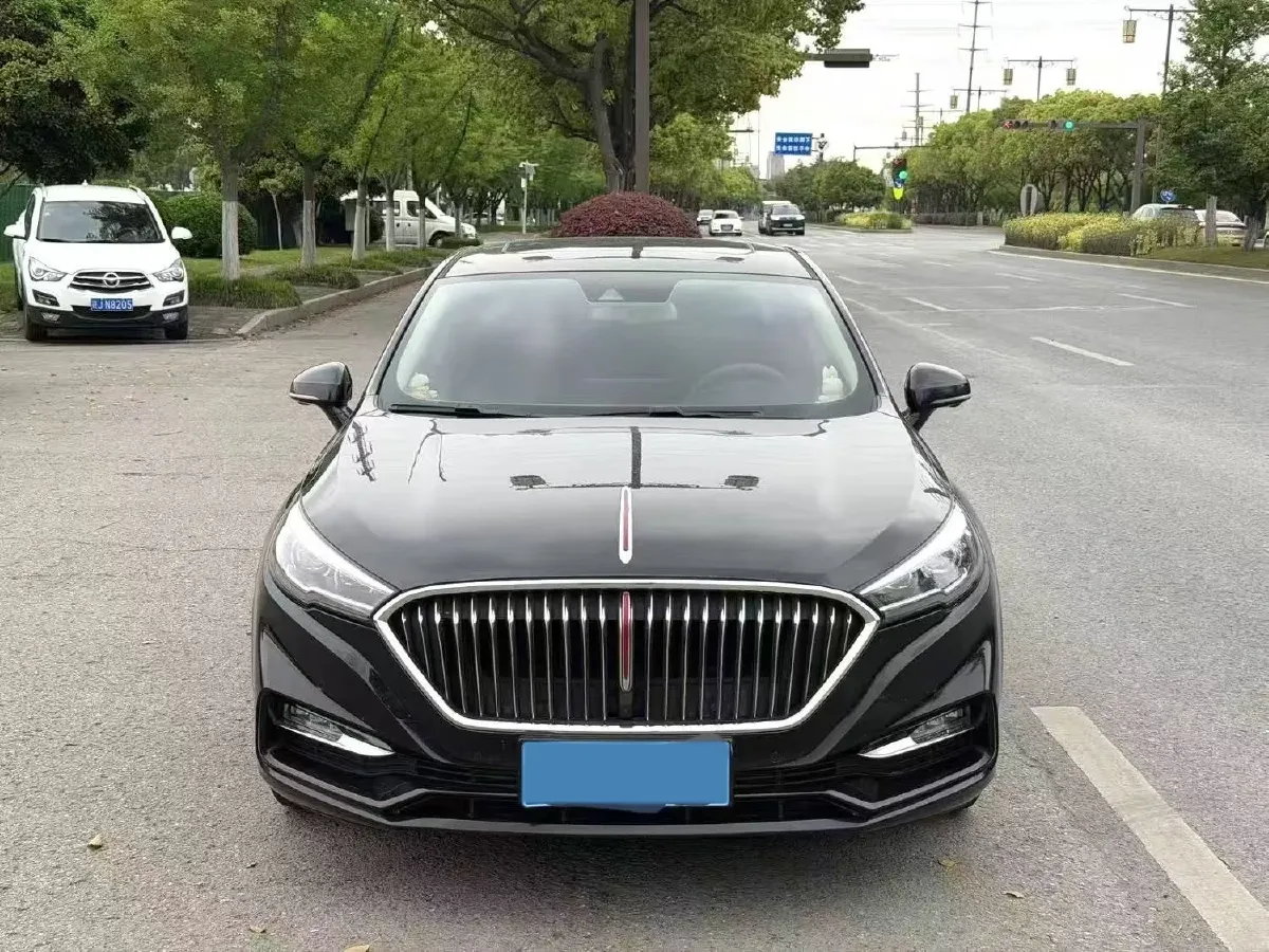 2022 HongQi H5 1.8T 197HP L4 6AT,autocango,china used car exporter,china ev exporter,chinese used car exporter,chinese used ev exporter